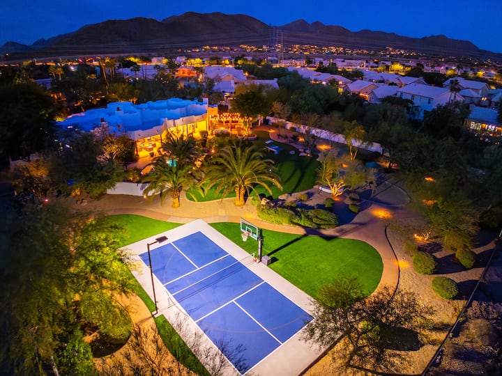 $3M Lux Water Slide Getaway * Pickleball * Golf * - Villas for