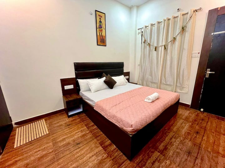 غرفة النوم 2