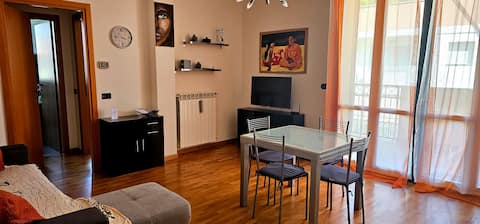 Proprietà Airbnb di successo: Vigevano. 100% quiet, near the clinic. a Pavia