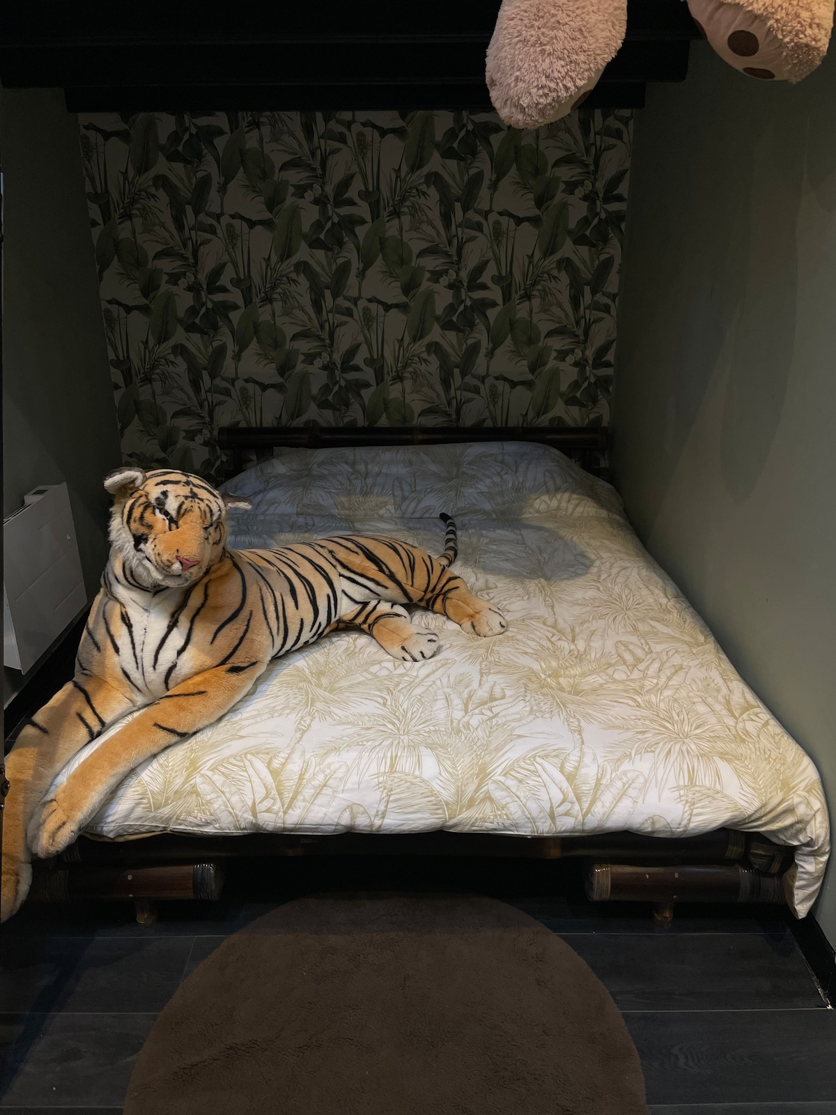 غرفة النوم 1