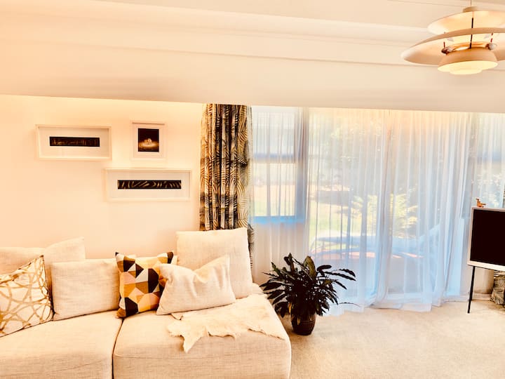 Retro Baby! Relaxing, Chilled, Quiet Retreat. - New Zealand