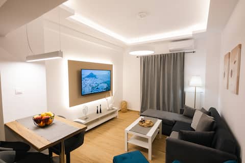 Vote Athens Apartment