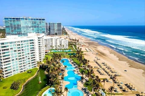 Spectacular Penthouse in Playa Diamante