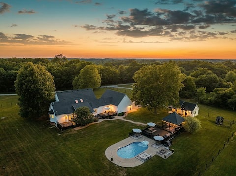 High Spirits | Pool, Hot Tub, Games, Sleeps 20