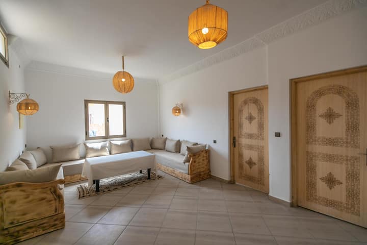 sala de estar grande y grande 