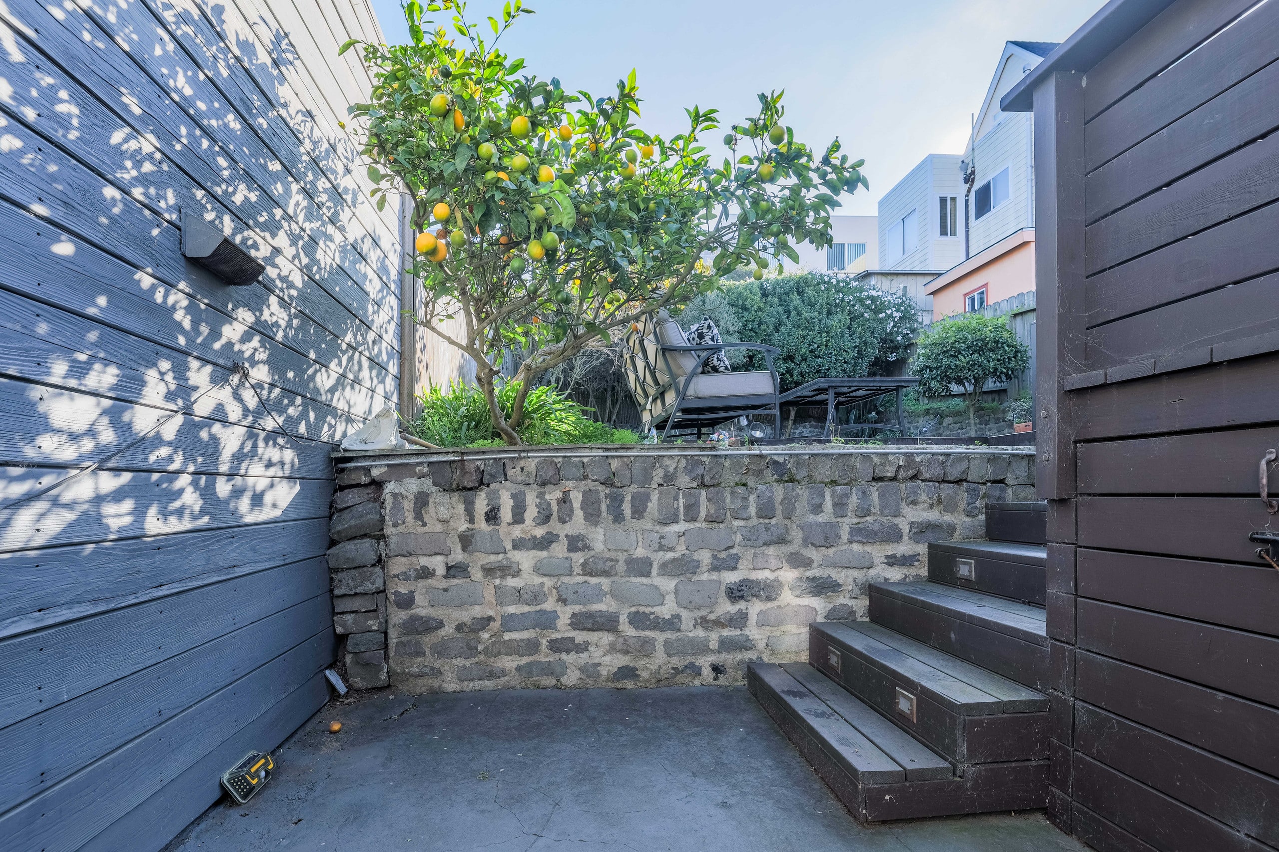 Home in San Francisco · ★4.7 · 1 bedroom · 1 bed · Private half-bath - Image 17