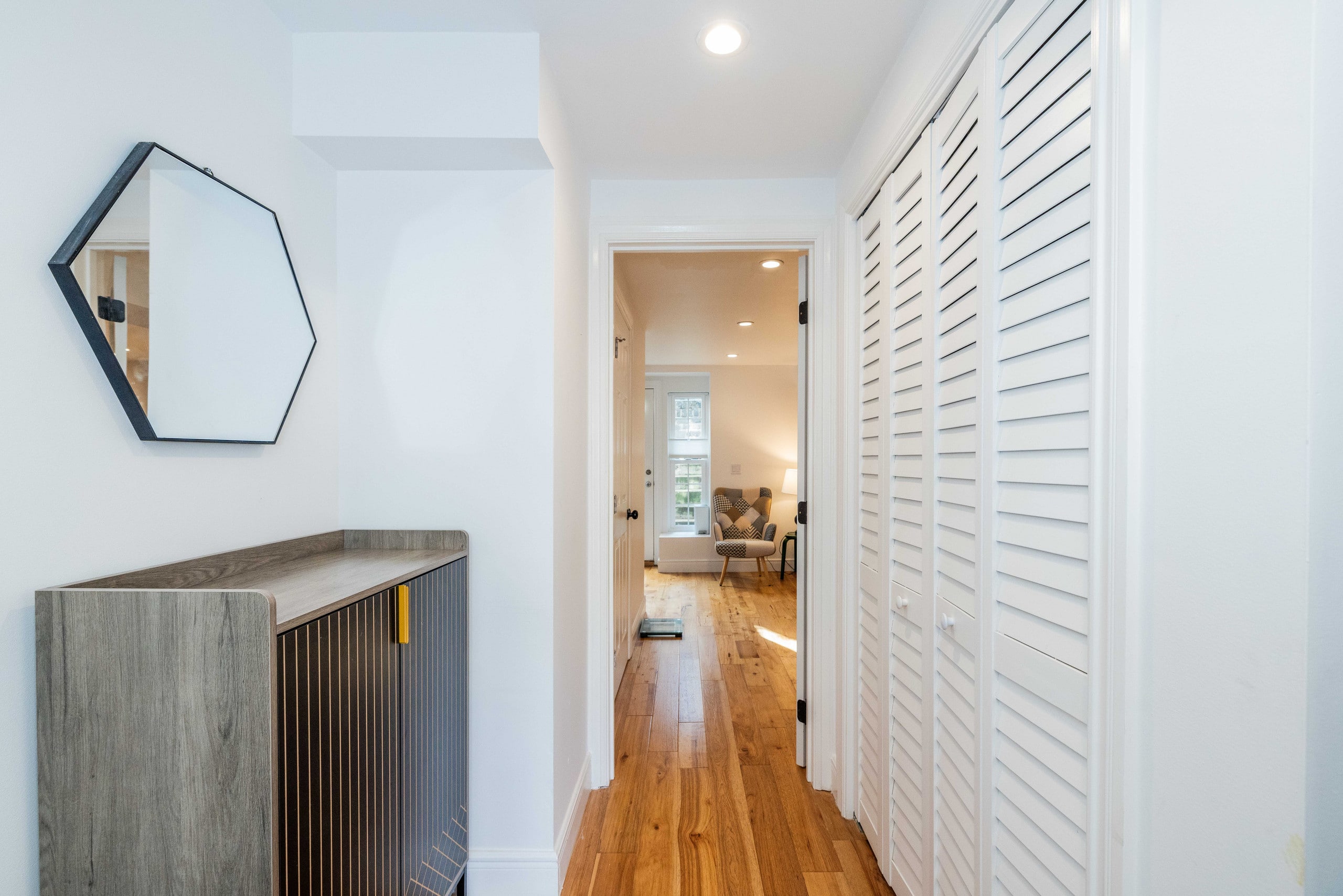 Home in San Francisco · ★4.7 · 1 bedroom · 1 bed · Private half-bath - Image 29