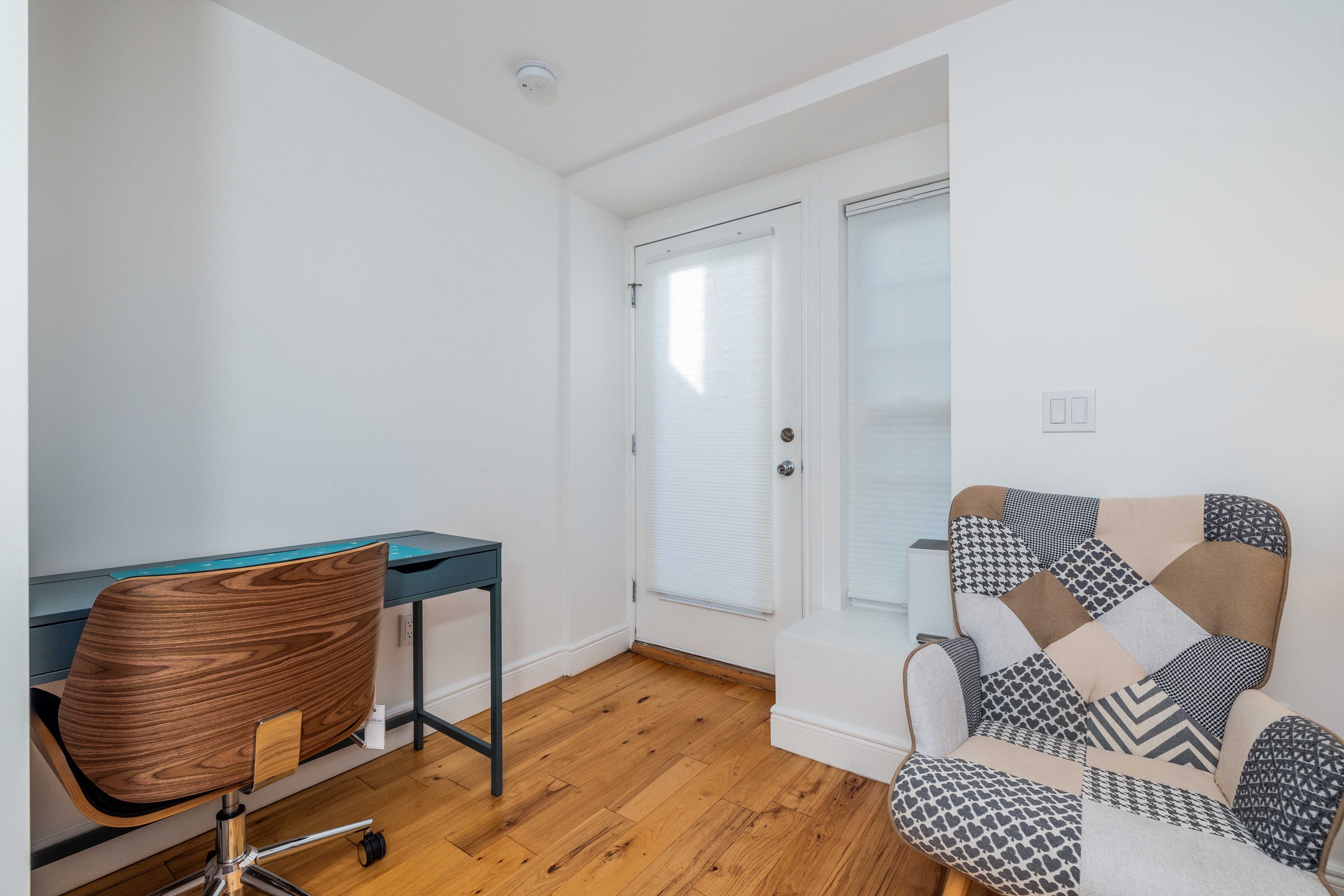 Home in San Francisco · ★4.7 · 1 bedroom · 1 bed · Private half-bath - Image 15