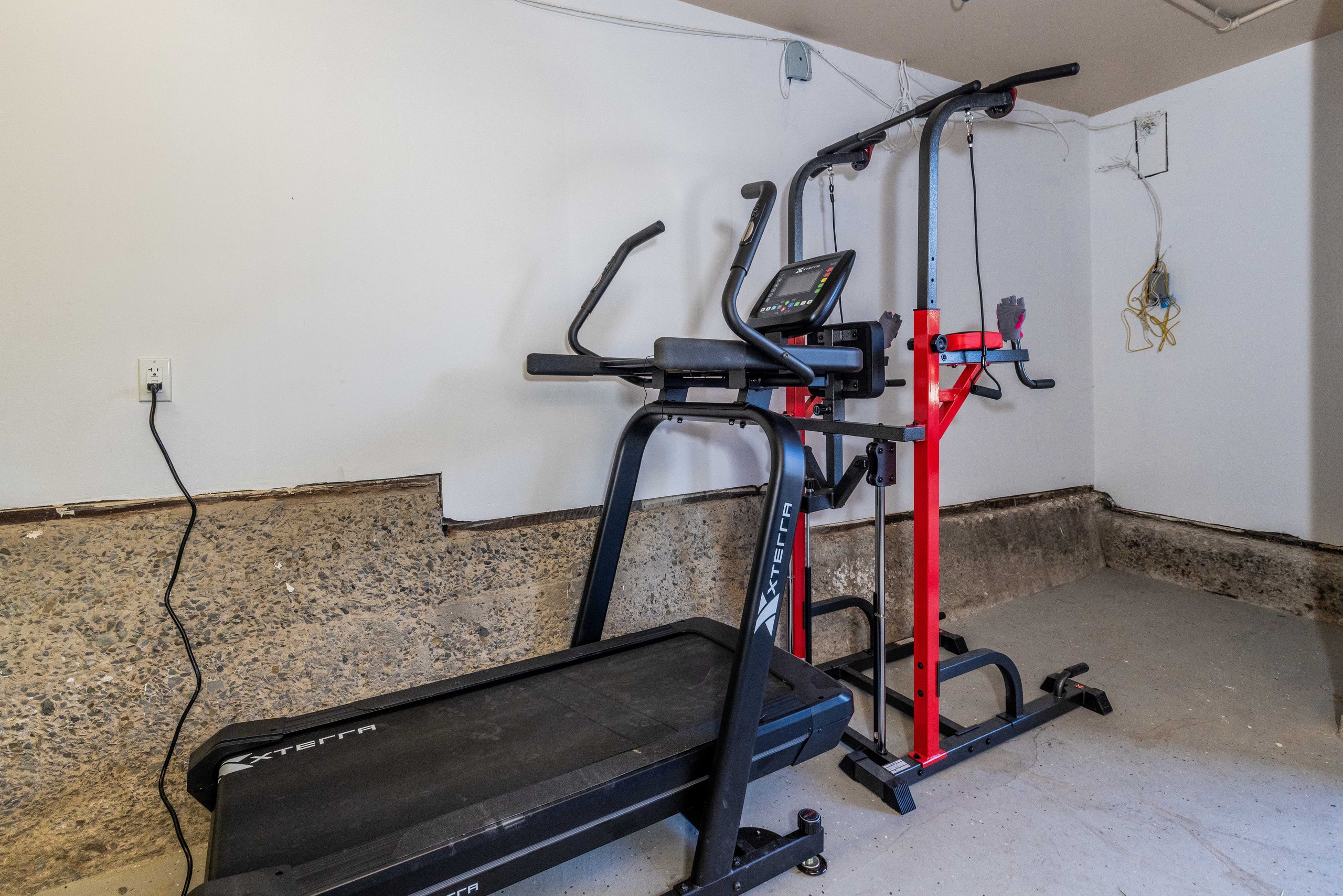 Home in San Francisco · ★4.7 · 1 bedroom · 1 bed · Private half-bath - Image 23
