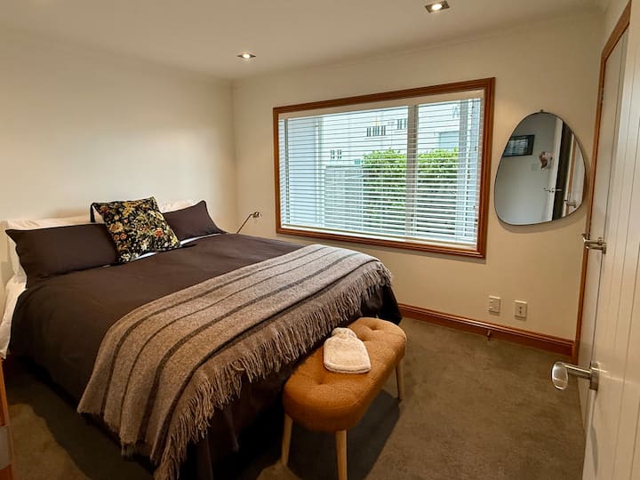 2. spavaća soba SuperKing ili podijeljena na 2x King  jednokrevetna.