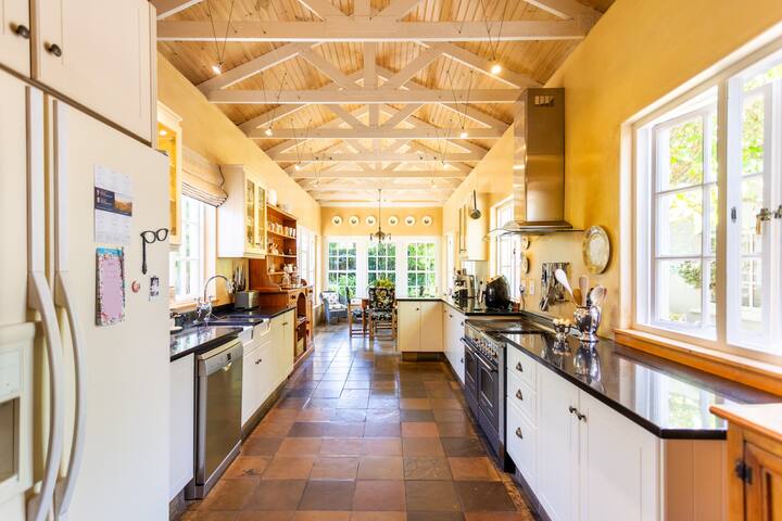 Elite Retreats – Peaceful Tranquility gallery image 5