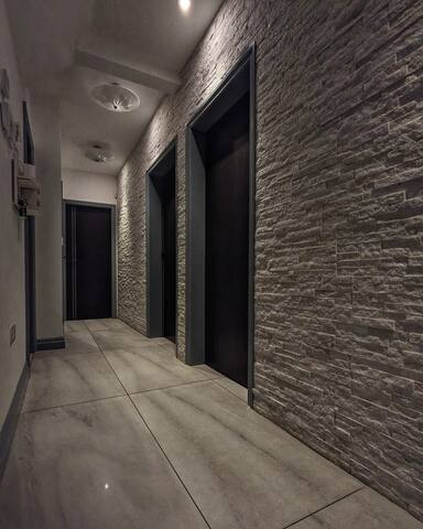 5 Double Bedroom sleep 12 people gallery image 2