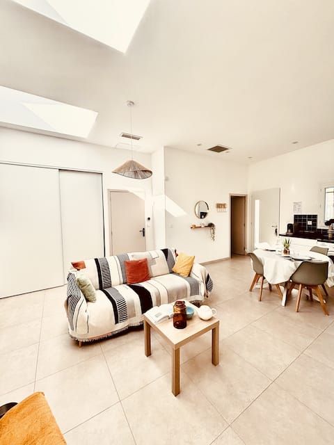 2-bedroom house ideal for family or workers.