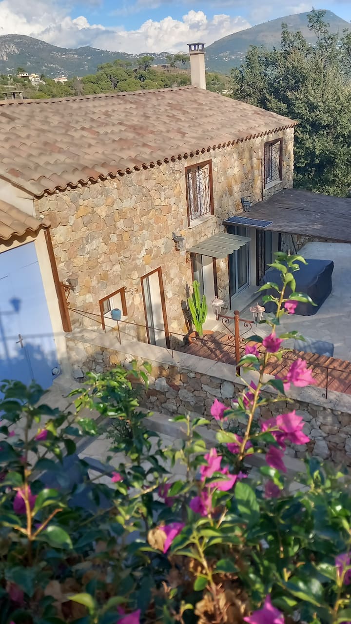 Maison Entre Mer Et Montagne - Carros