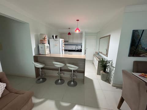 Top performing Airbnb: Beautiful English Apartment in Ingleses Centro