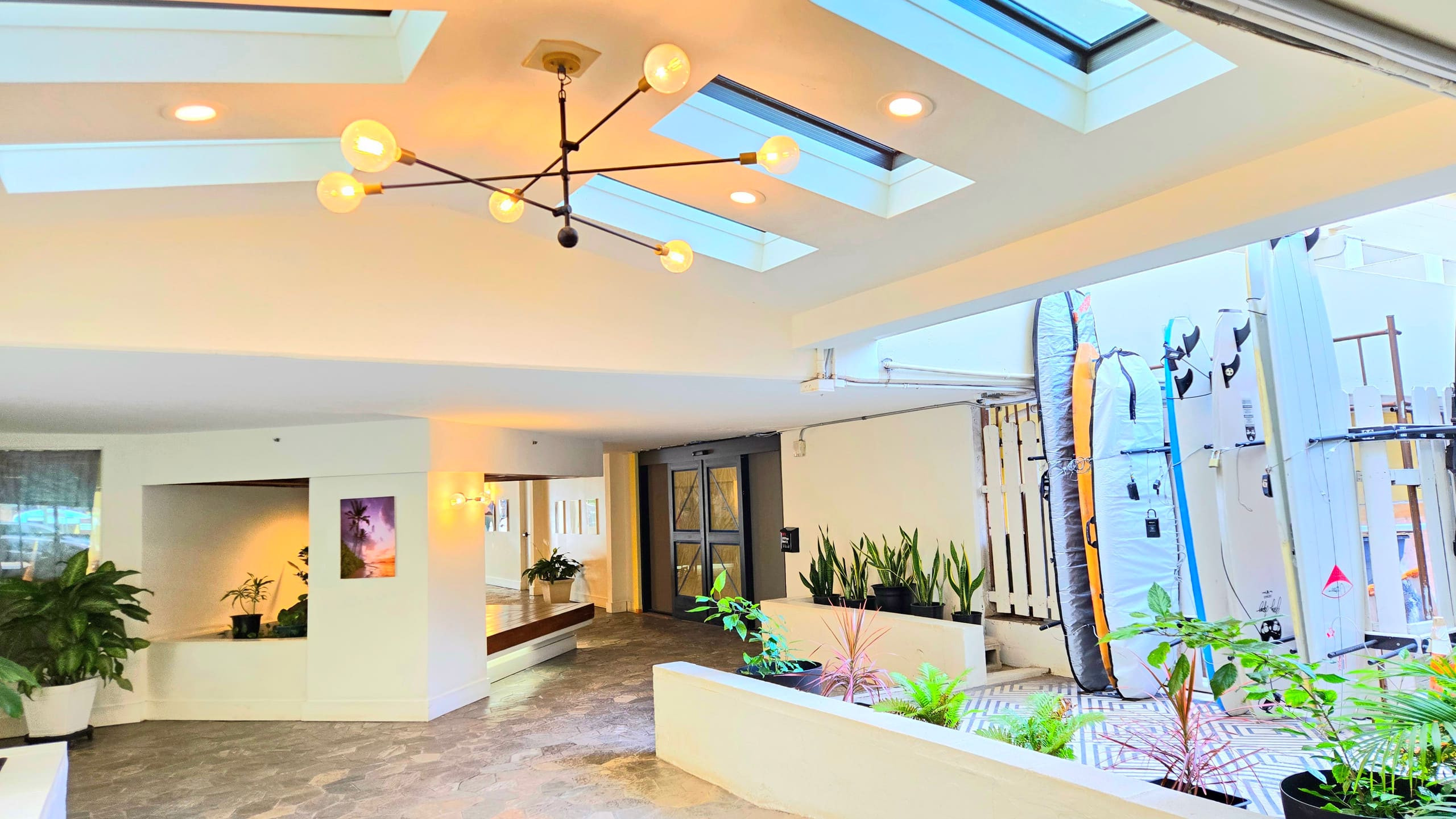 Condo in Honolulu · ★4.82 · 1 bedroom · 1 bed · 1 bath - Image 37