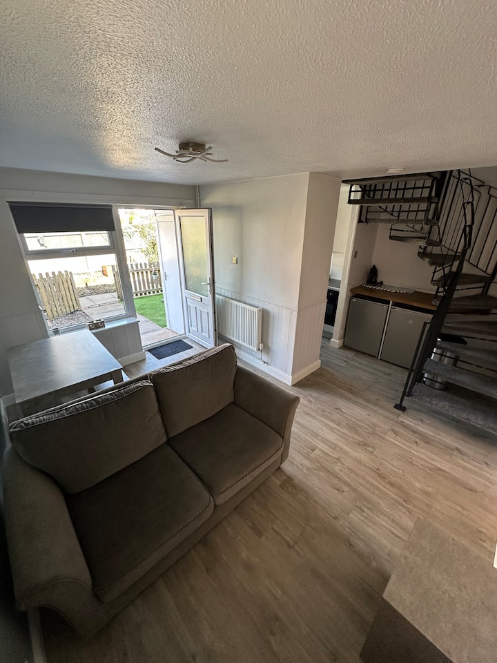 Stylish Stoke Prior Retreat 5 Mins To M5/m42 - Bromsgrove