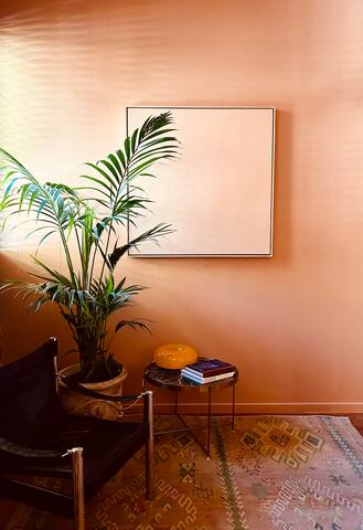 The Brick House | Fitzroy 3BR + 2Bathrooms gallery image 2