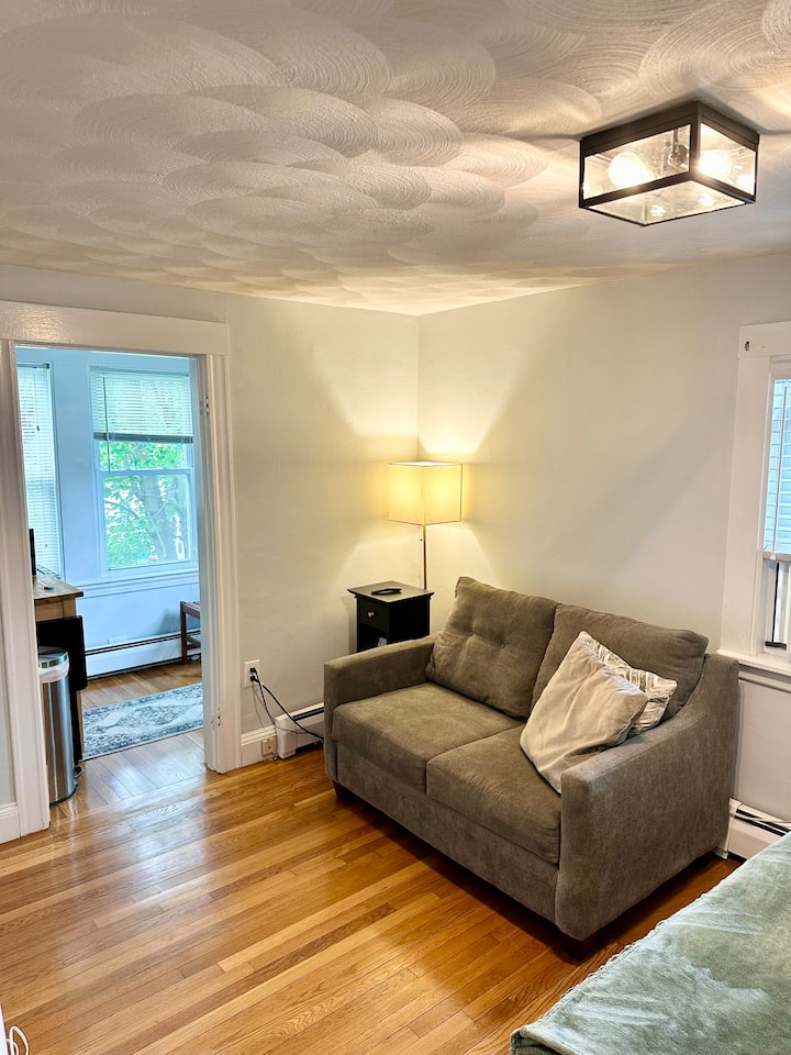 Salem Suite-private Entry, Space, & New Bathroom - Salem, MA