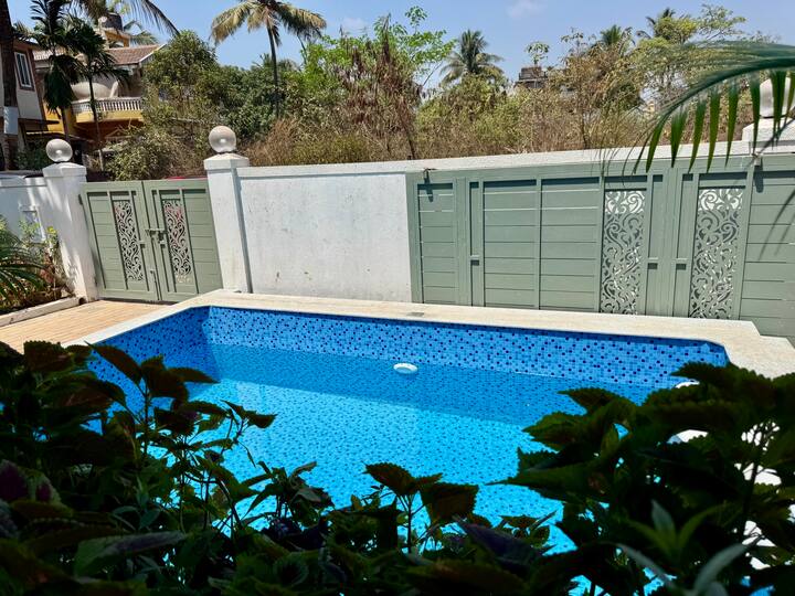 Pool image 2