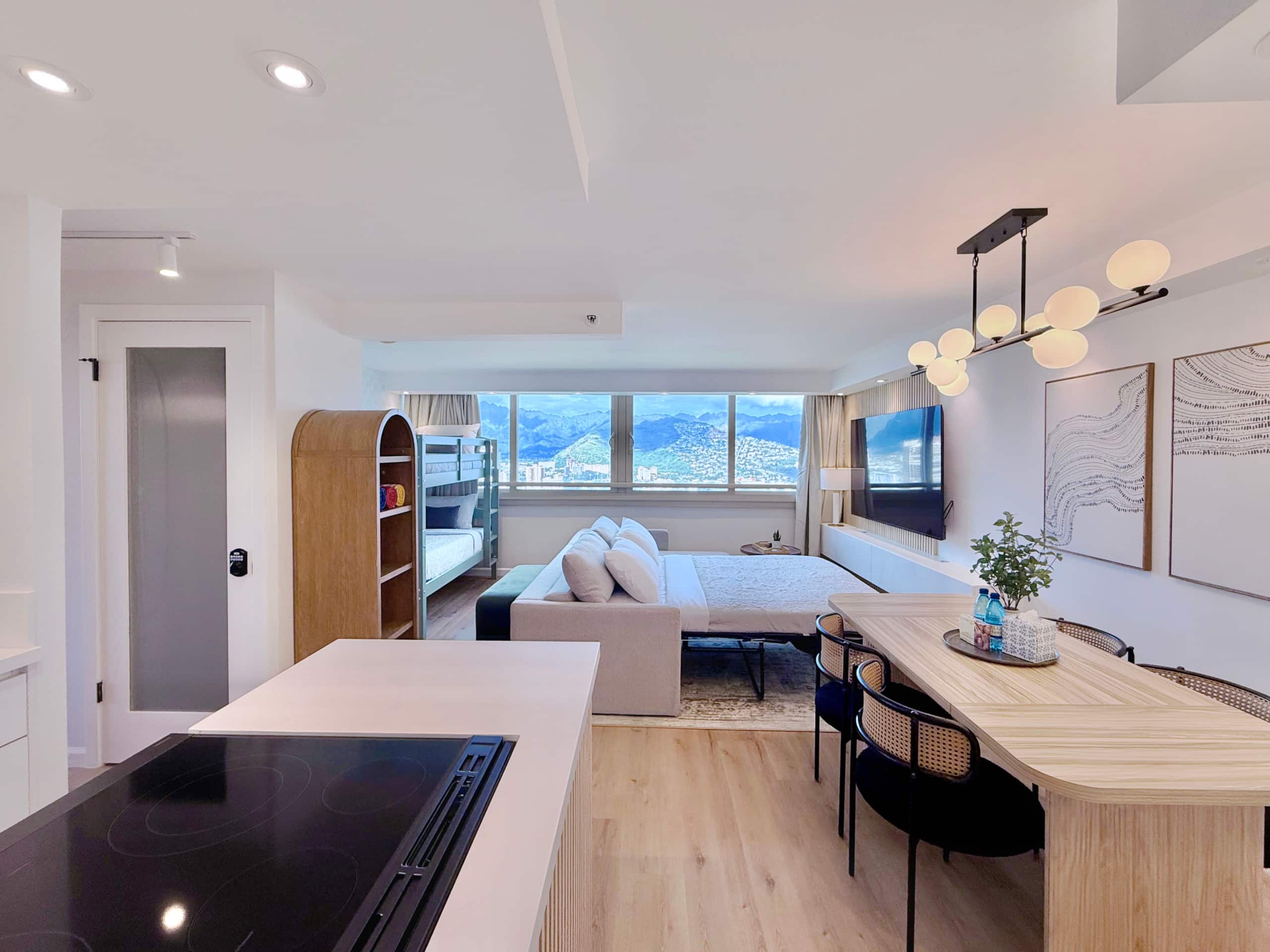42FL-Modern Waikiki 1BR-Condo w/Breathtaking Views - Image 3