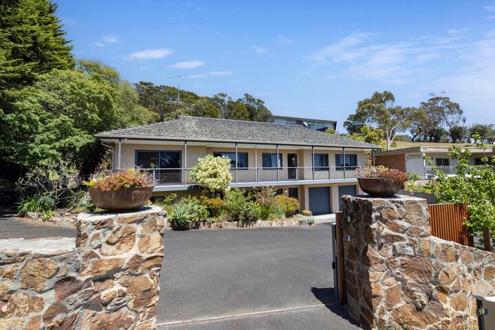 Dromana bayview sanctuary gallery image 3