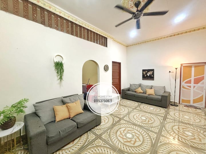 Cj Homestay - 
