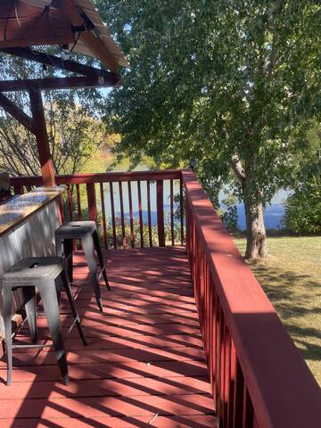 Pond Haven Retreat gallery image 5