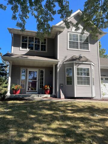 Pond Haven Retreat gallery image 2