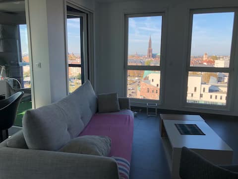 Top Airbnb: 2 p contemporary, stunning view à Neudorf Musau