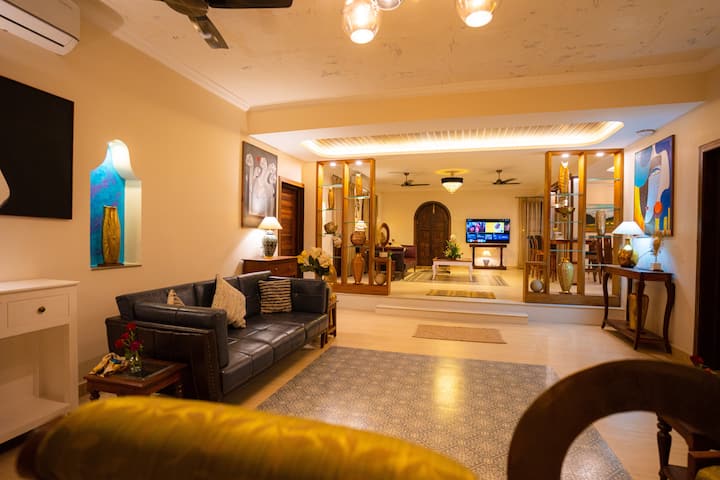 Living room image 4