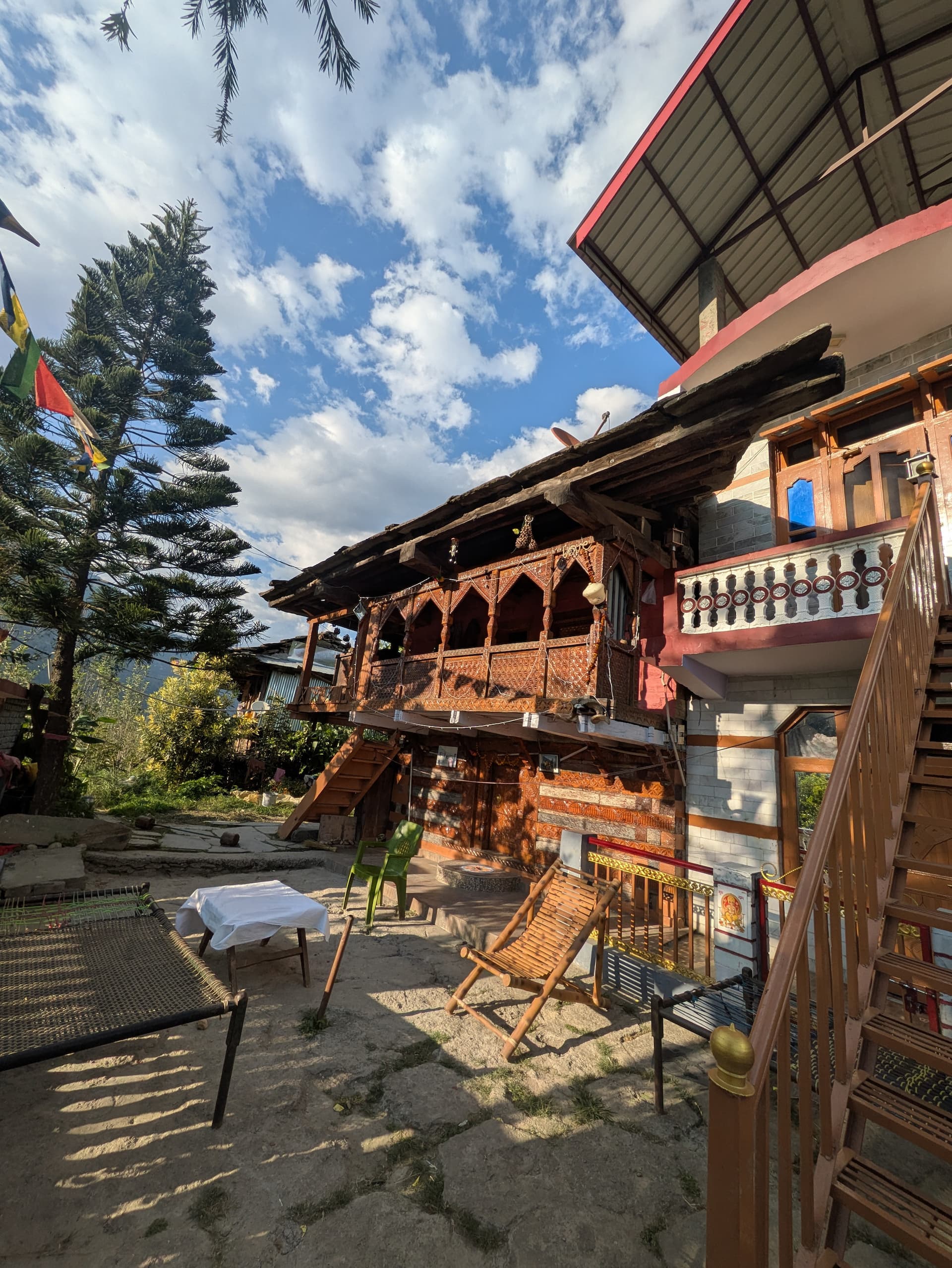 Kundan Homestay in Kais,Kullu Manali