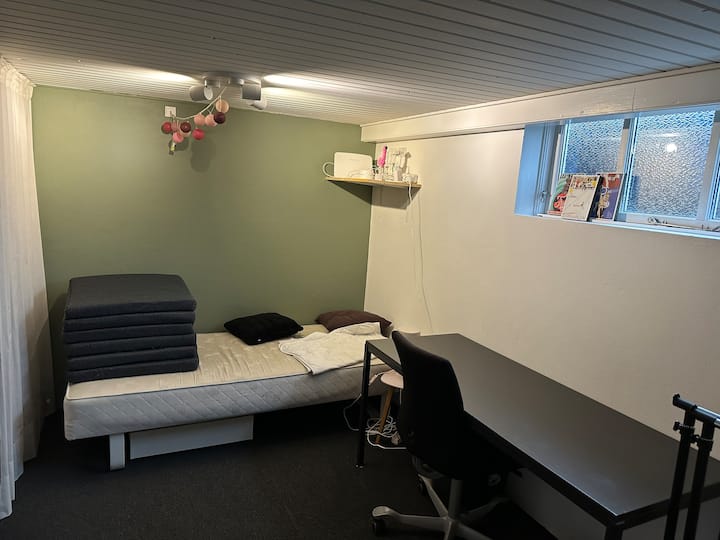 საძინებელი 4