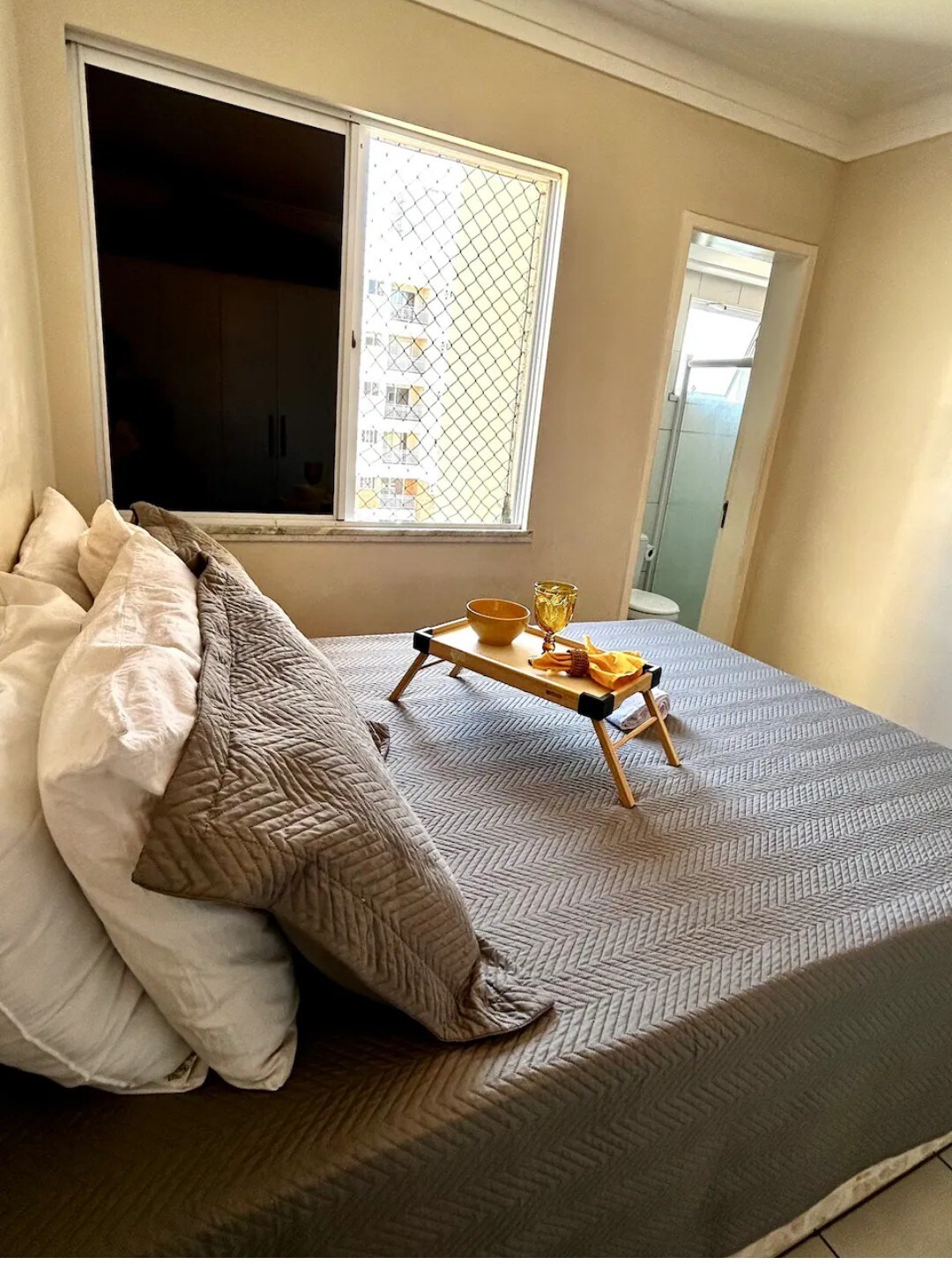 საძინებელი 1