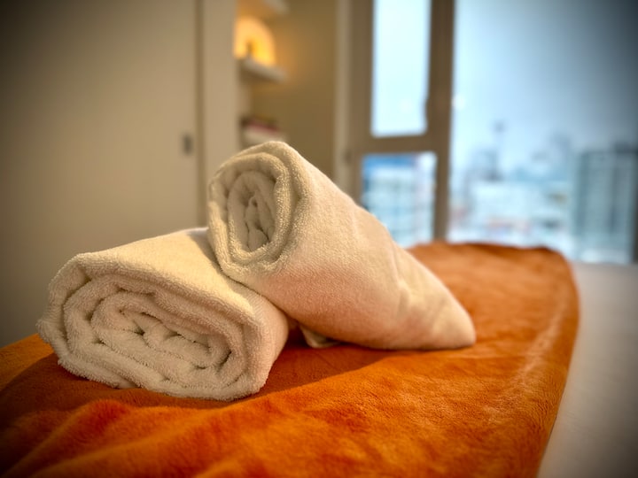 K dispozícii sú čisté uteráky a posteľná bielizeň