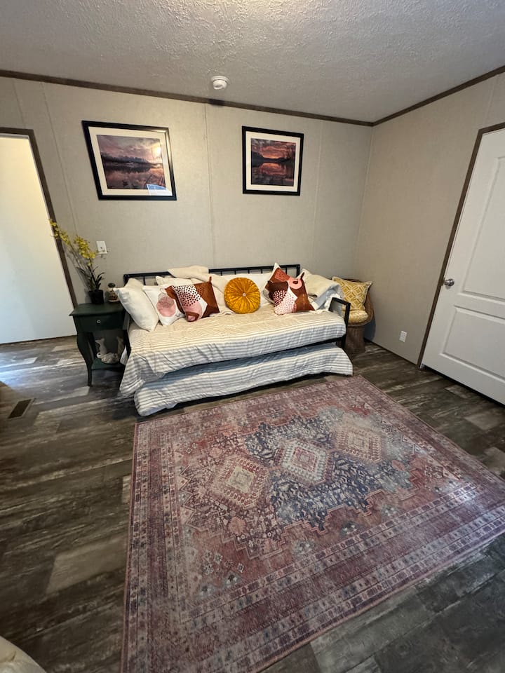 საძინებელი 2