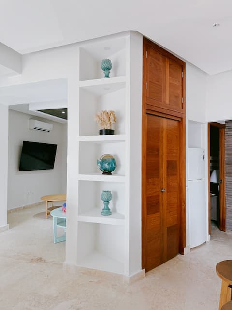 Cadaques Caribe Apartment 3 BD/8 persons