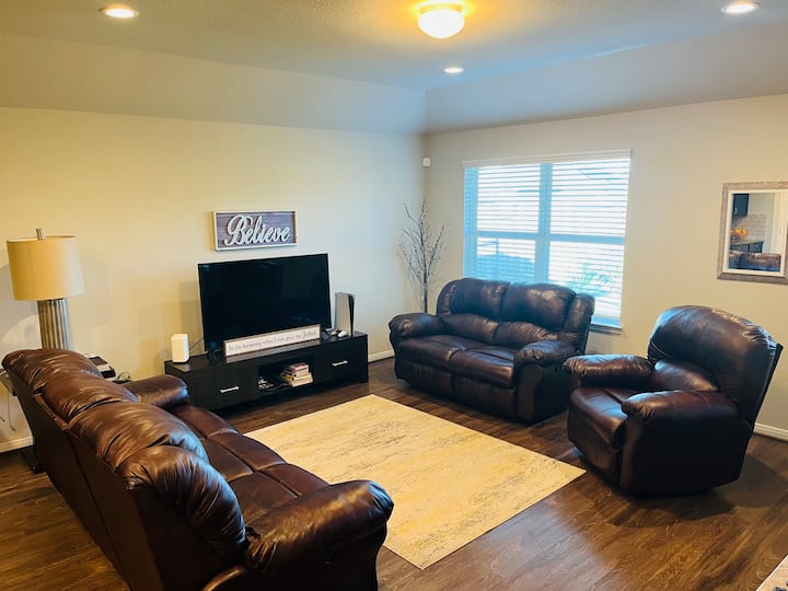 Baytown Best Airbnb - Baytown, TX