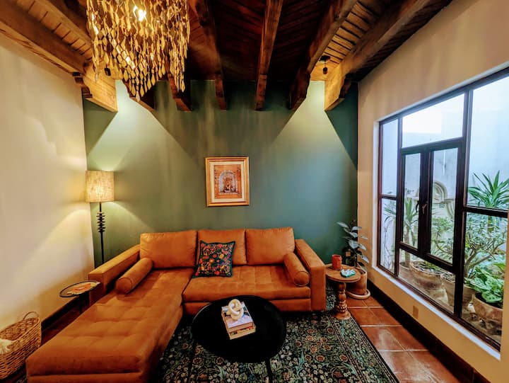 Casablanca: 2br Home W/garage, Rooftop & Fast Wifi - San Miguel de Allende