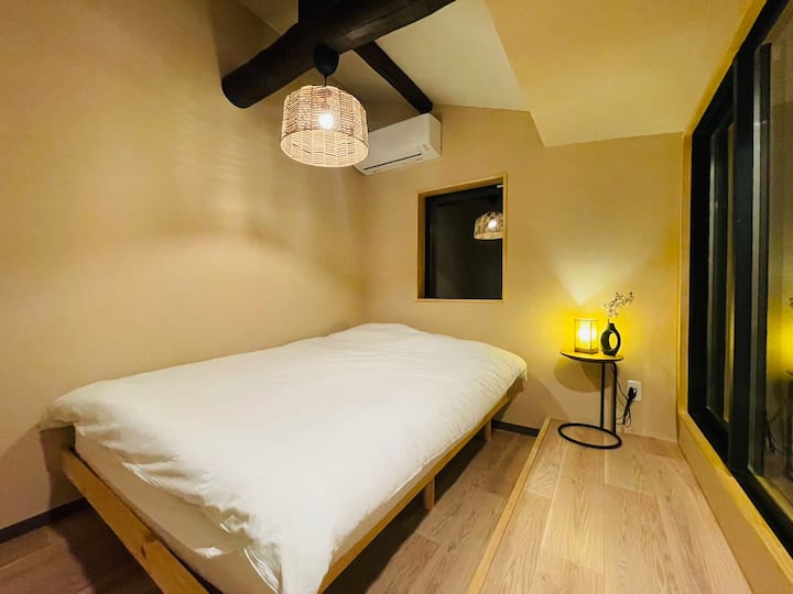 საძინებელი 2