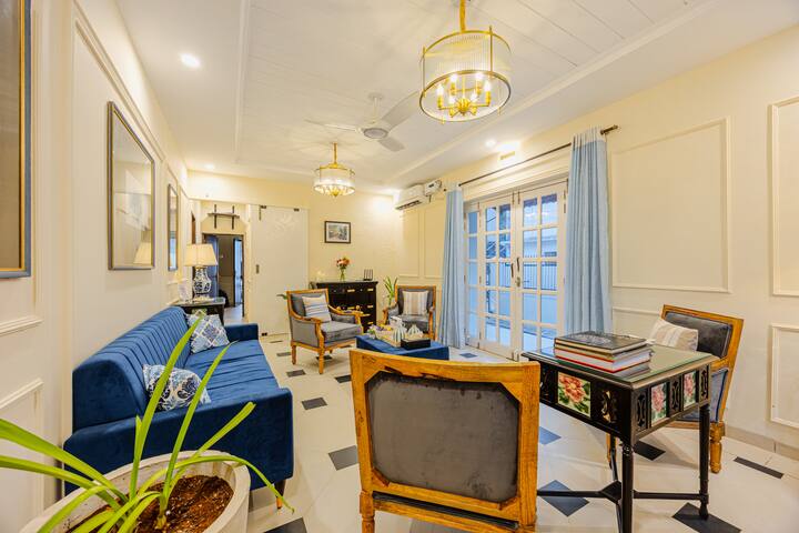 Living room image 2