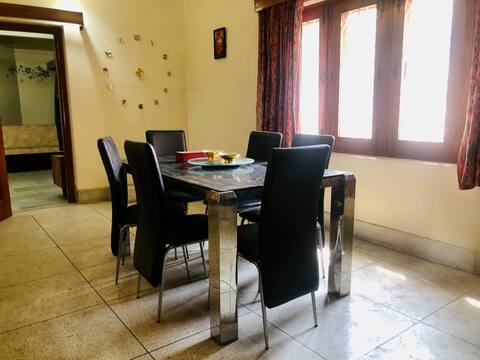 Aangiras Homestay