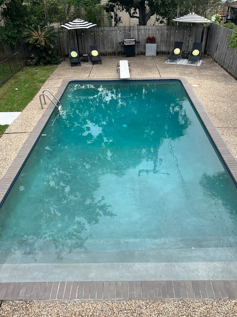 Pool Cottage in Historic Old Town Beaumont