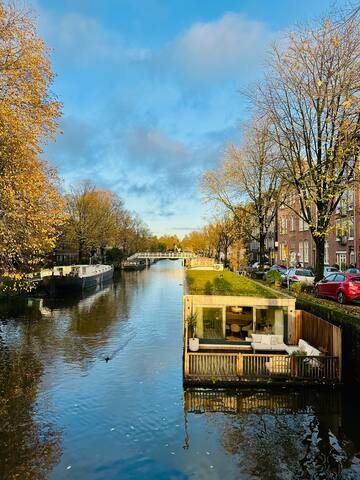 Luxury Houseboat Amsterdam – Jordaan / West gallery image 3