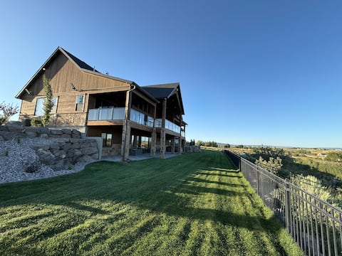 River front w/ view of Tetons - River Retreat