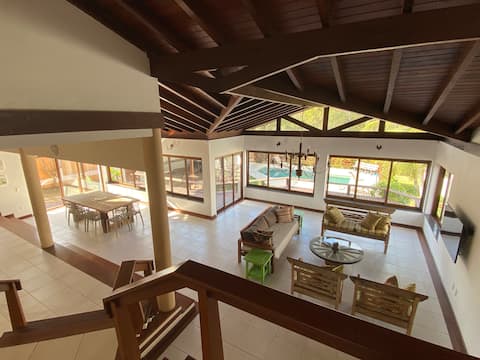 Airbnb em destaque: Casa dos Coqueiros, 300 meters from Ferradura Beach! em Macaé Rio Das Ostras Cabo Frio