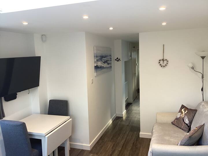 Rosie’s Place - Close To Beach - Dorchester