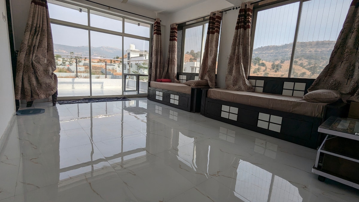 غرفة النوم 2