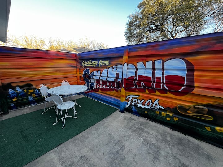 Suburban Studio Space - San Antonio, TX