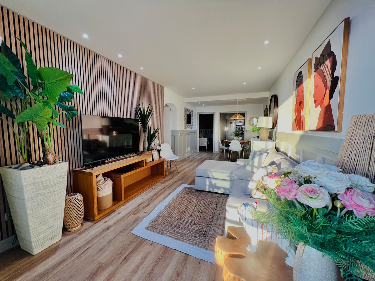 Top Airbnb: Amazing Ocean View em São Gonçalo